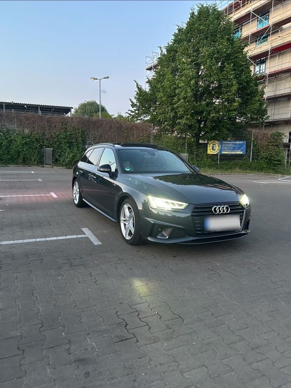 Image of Audi A4
