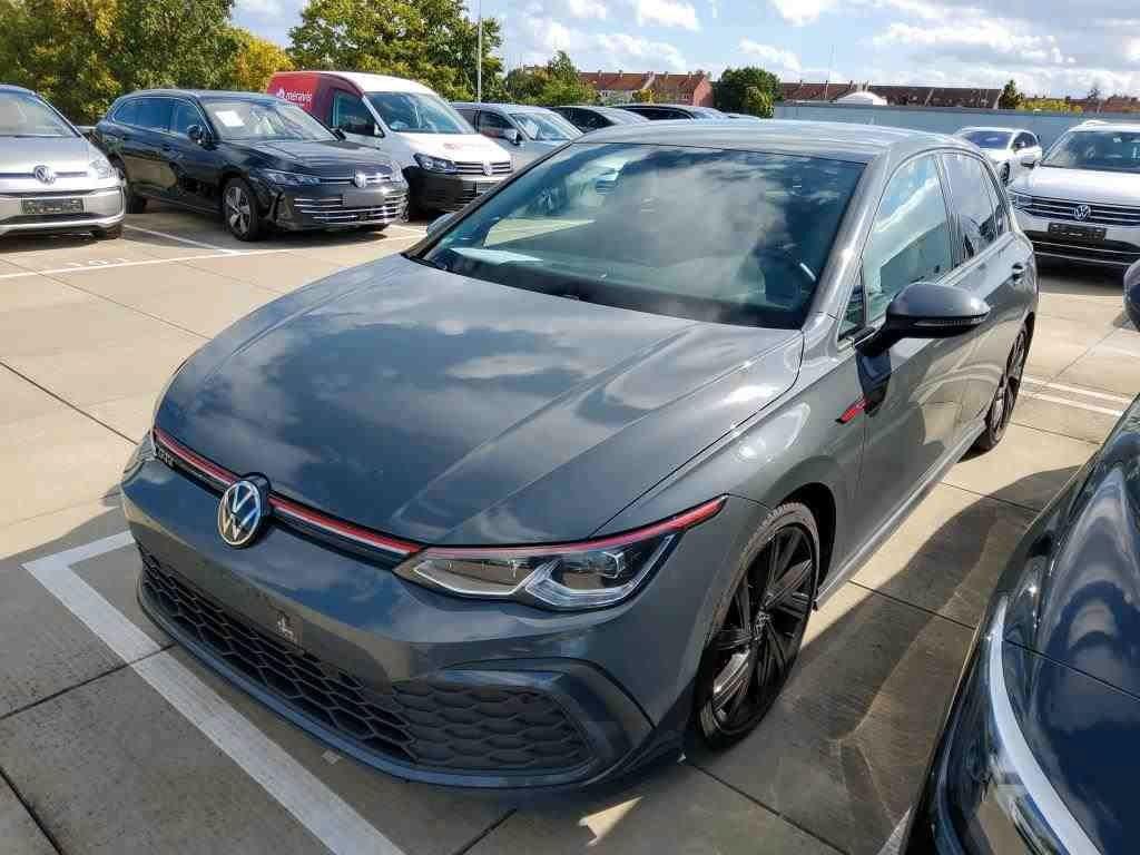 Volkswagen Golf VIII GTI 2.0 TSI Black Style