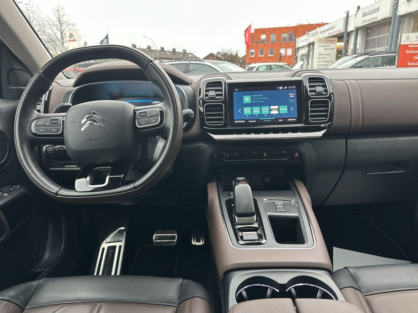 Fahrzeugabbildung Citroën C5 Aircross Plug-In Hybrid 225 S&S e-EAT8 Shine
