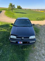 Volkswagen Golf 1.8 Auto Standard - Volkswagen Golf: Standard