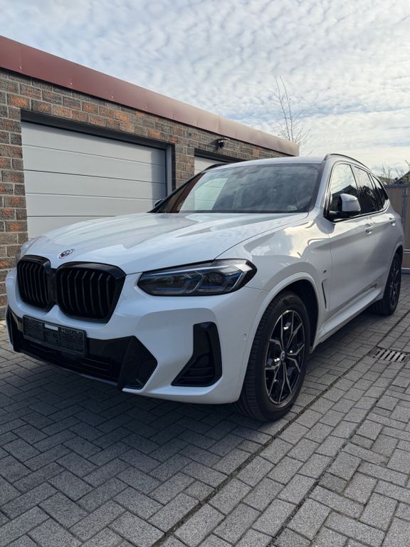 Image of BMW X3