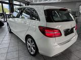 Mercedes-Benz B 200 CGI Urban, LED, Leder, Navi, Klima, Sitzh. - gebrauchte Mercedes-Benz B 200 aus dem Jahr 2015