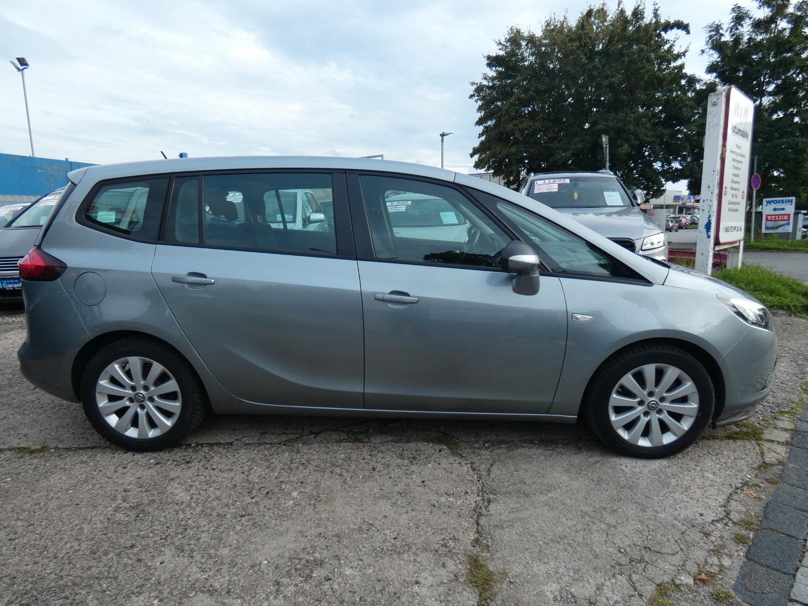 Opel Zafira C Tourer Selection