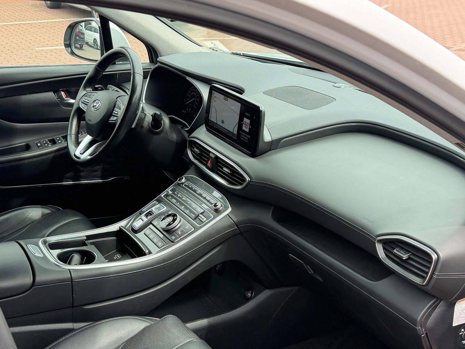 Fahrzeugabbildung Hyundai SANTA FE 1.6 T-GDI Plug-In-Hybrid Prime *ACC*360