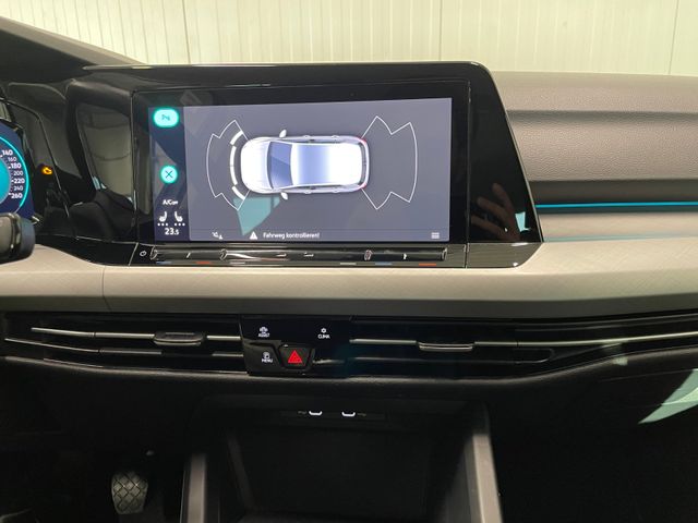 Golf VIII Life 1.5 TSI LED NAVI ACC SHZ