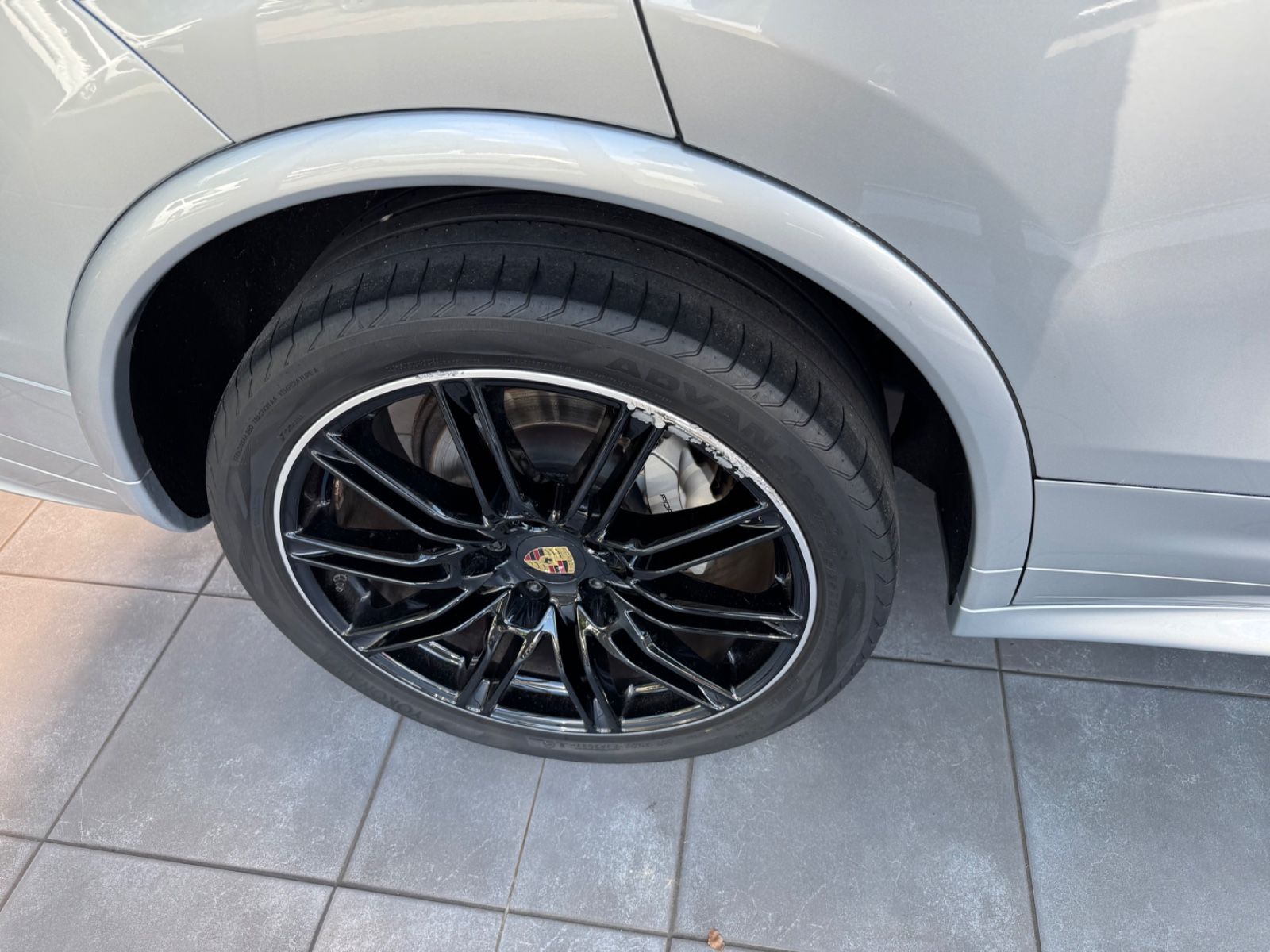 Fahrzeugabbildung Porsche Cayenne S Porsche Scheckheft