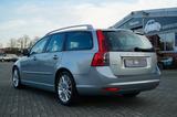 Volvo V50 Kombi 2.0 D Summum*TOP AUSSTATTUNG*GARANTIE* - Volvo V50: Leder, Schiebedach