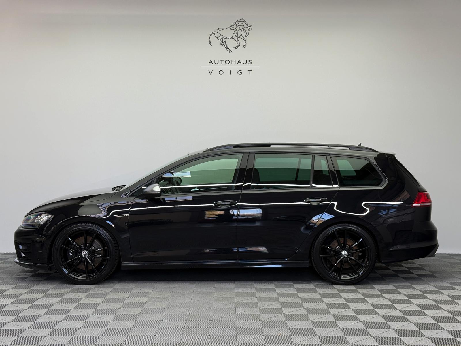 Volkswagen Golf R Variant 4Motion|Kamera|DCC|Pano|Business|