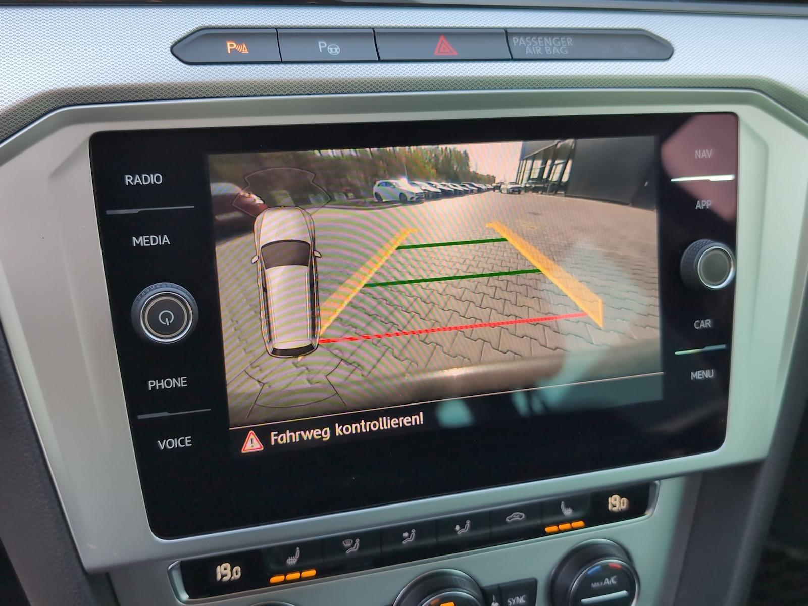 Volkswagen Passat Variant Comfortline *LED*AHK*ACC*Assist+*