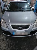 Kia rio 2006 - Kia Rio in Magdeburg