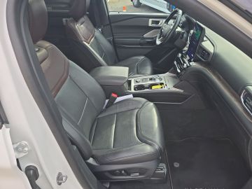 Bild 13 Ford Explorer Platinum PHEV 4x4 3.0 El. Panodach Navi