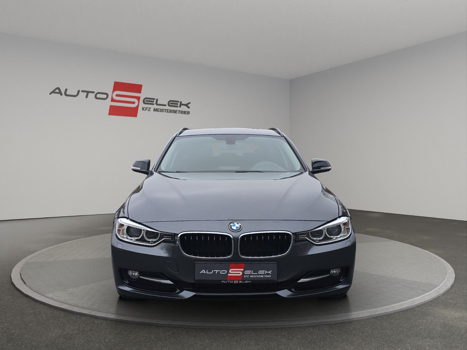 Fahrzeugabbildung BMW 318d Touring Sport Line Navi PDC Elktr.Heckklapp