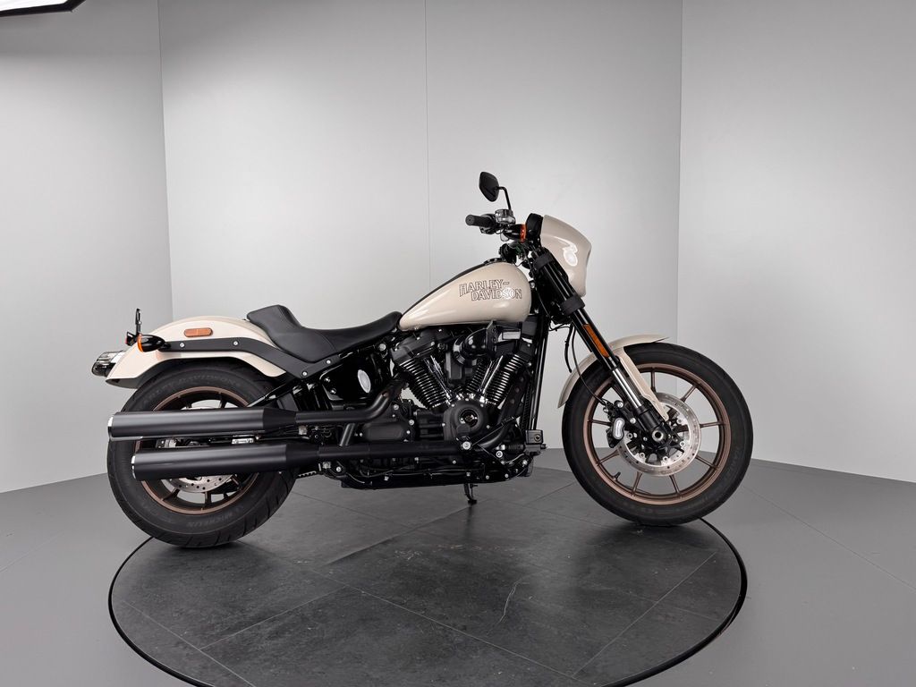 Fahrzeugabbildung Harley-Davidson LOW RIDER S FXLRS *NEUWERTIG *5HD1