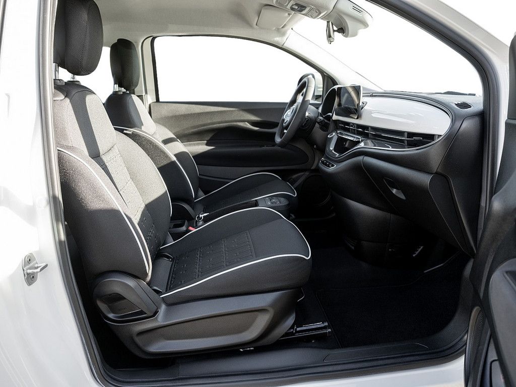 Fiat 500e 42 kWh KLIMA ALU BLUETOOTH DAB imagem 2