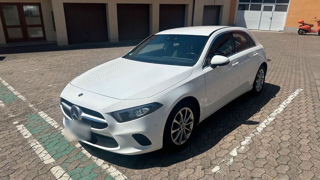 Image of Mercedes-Benz A 180