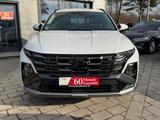 Hyundai Tucson Select *STERNENHIMMEL/NAVI/KAMERA* - Hyundai TUCSON aus 2024