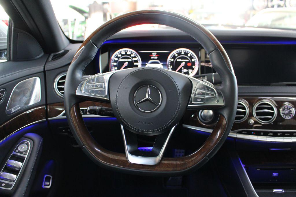 Mercedes-Benz S 63 AMG 4M lang Panorama Burmester COMAND ILS