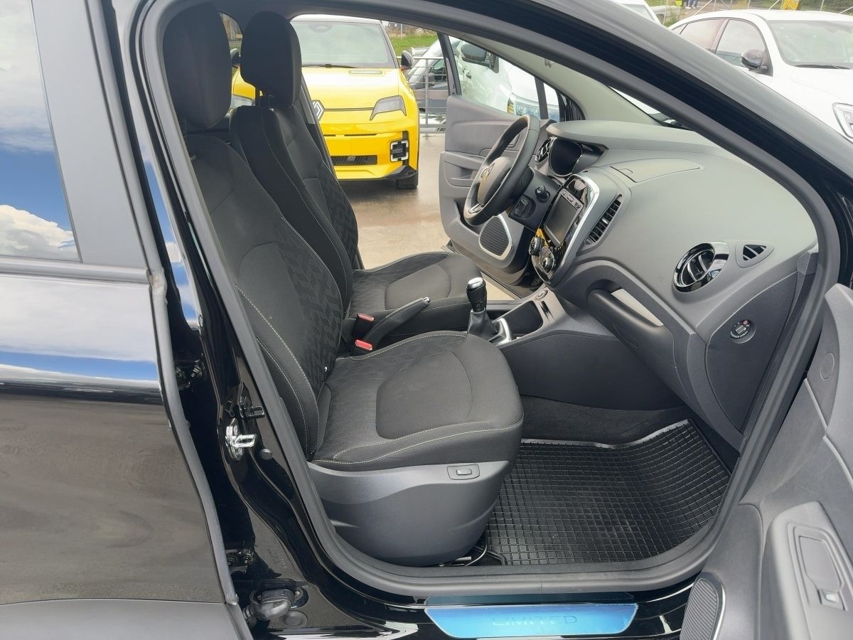 Fahrzeugabbildung Renault Captur LIMITED TCe 90 SHZ