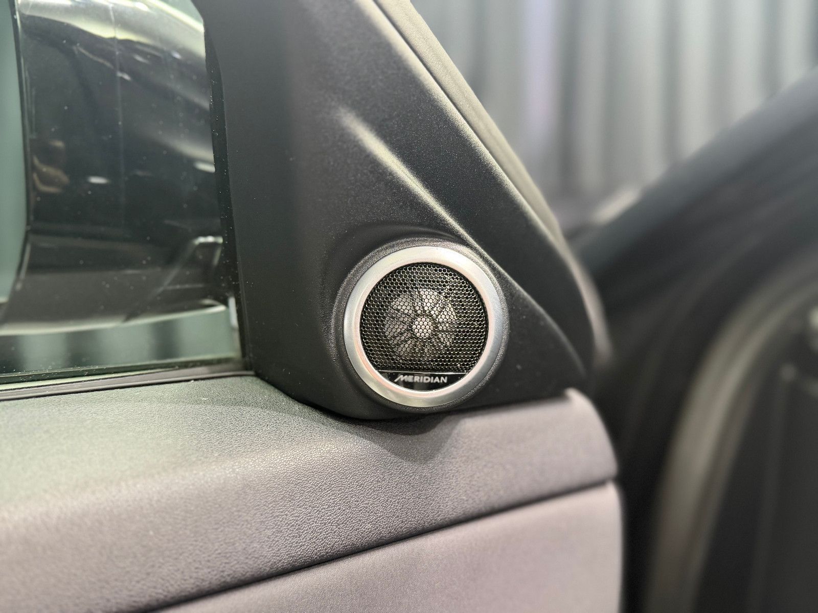 Fahrzeugabbildung Land Rover Range Rover Evoque Dynamic SE |AHK|MERIDIAN|360°