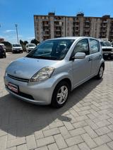 Daihatsu Sirion 1.0 69cv - graue Daihatsu Sirion