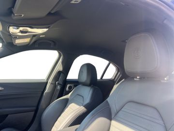 Alfa Romeo Giulia Veloce Q4 2.0 Turbo 16V Kam.+KeyLess+SHZ
