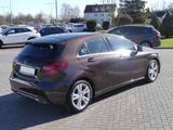 Mercedes-Benz A220 4 Matic LED Allwetter Navi Sitzheizung Teil - Mercedes-Benz: Braun