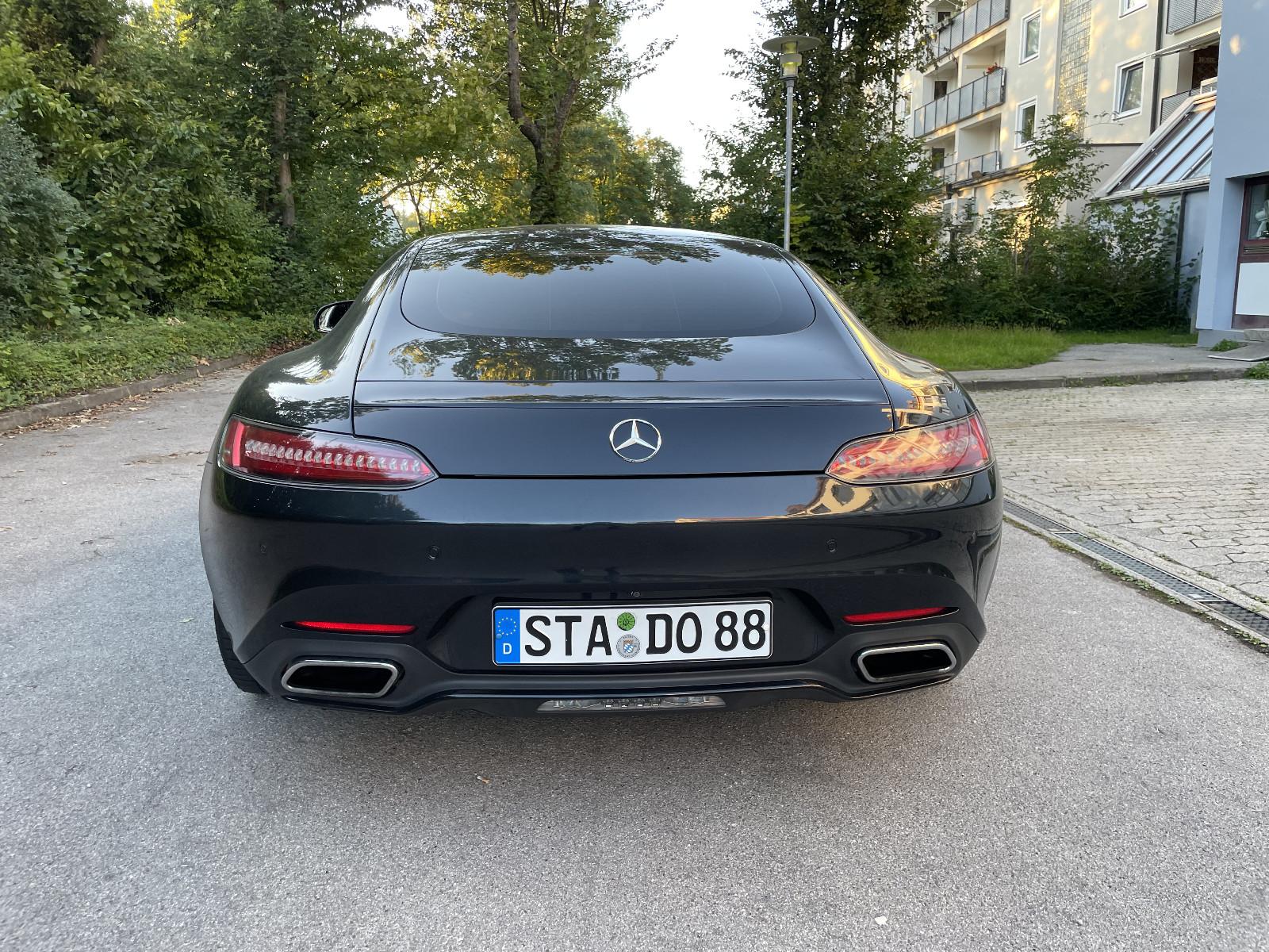 Mercedes-Benz AMG GT 4.0 V8 DCT - 