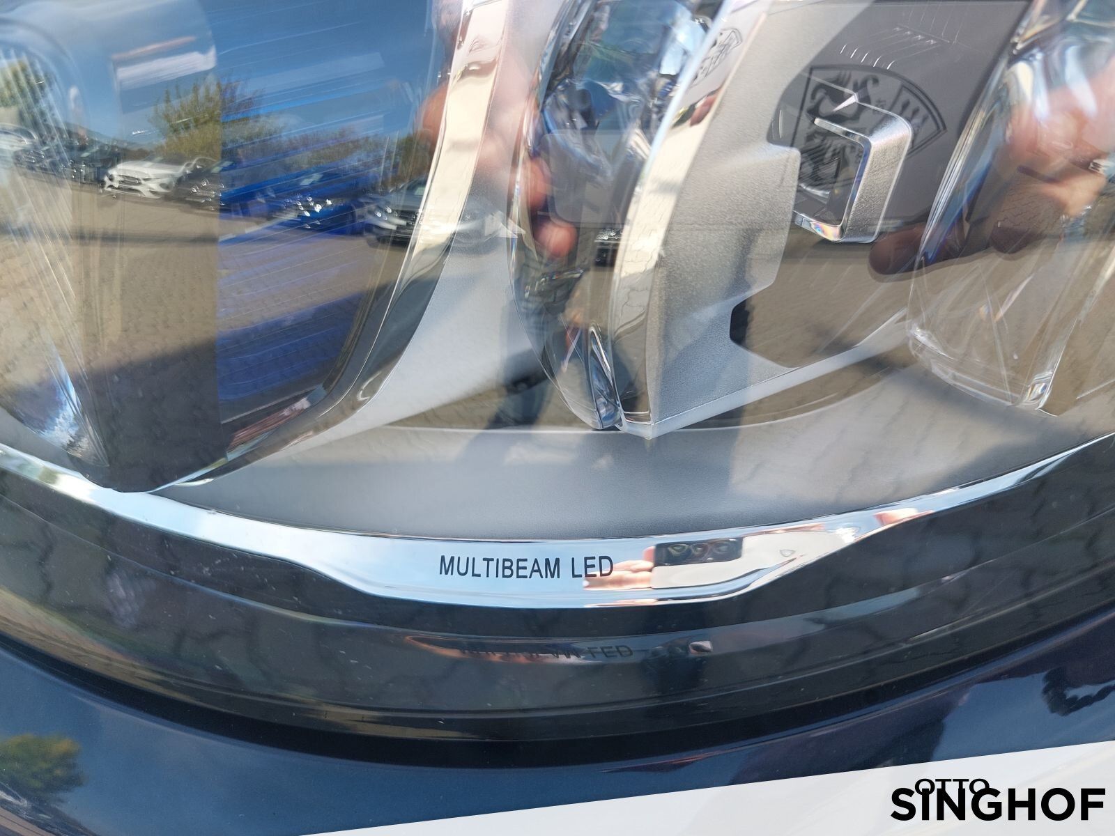 Fahrzeugabbildung Mercedes-Benz C 200 T Avantgarde +dyn.LED+Comand+Rü Kam+Leder+