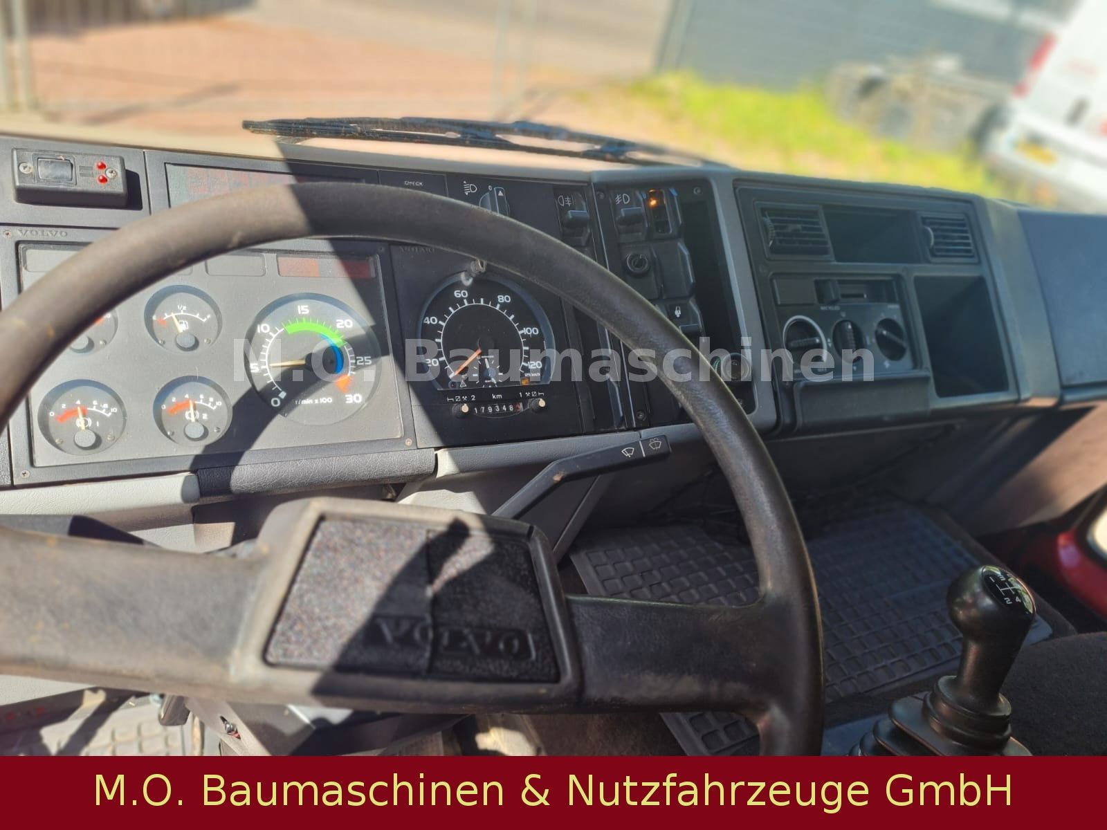 Fahrzeugabbildung Volvo FLC 150 Intercooler / Pritsche / Hebebühne