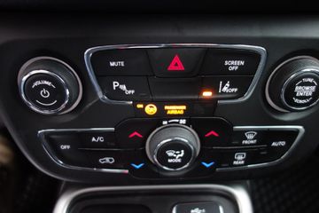 Bild 15 Jeep Compass Longitude 4WD