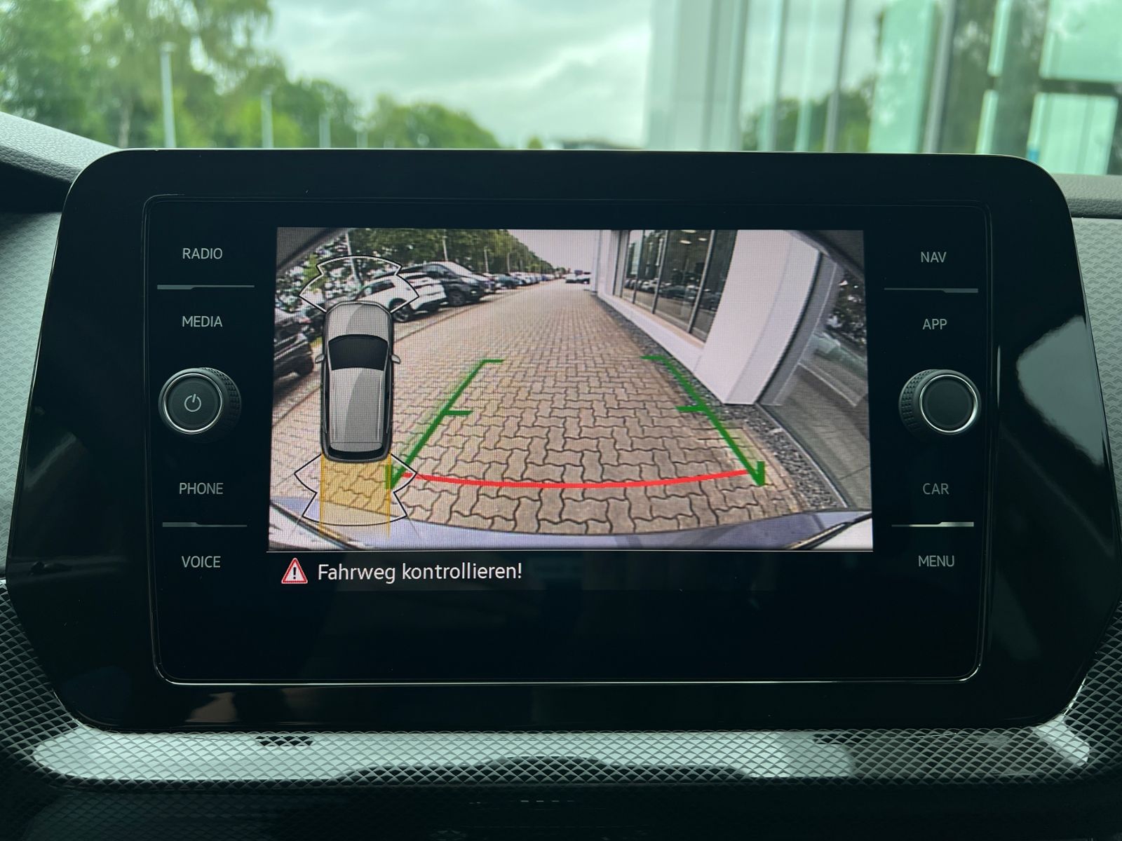 Fahrzeugabbildung Volkswagen T-Cross Life 1.0 TSI DSG *AHK,IQ-Light,ACC,Kamer
