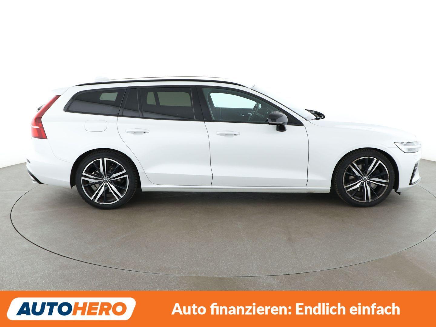 Volvo V60 2.0 T4 R-Design Aut.*NAVI*ACC*360CAM*HK*SHZ*