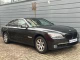BMW 730d Softclose Keyless 19 Zoll Sportsitze - gebrauchte BMW 730 aus dem Jahr 2009