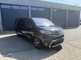 Toyota Proace - Toyota Proace Max mit Diesel-Antrieb: Automatik