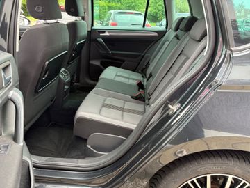 Fahrzeugabbildung Volkswagen Golf Sportsvan VII Allstar Temp. Klimaaut. uvm.