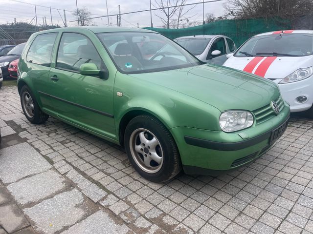 Volkswagen Golf 1.9TDI Basis 1.HAND VOLL SCHECKHEFT