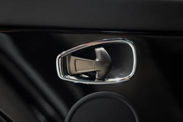 صورة مصغرة 26 لـ 2017 Aston Martin DB11