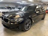 BMW 520 d xDRIVE TOURING *LASER *STANDH.*HEAD UP !* - BMW Gebrauchtwagen von 2024