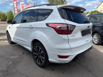 Ford Kuga - 4