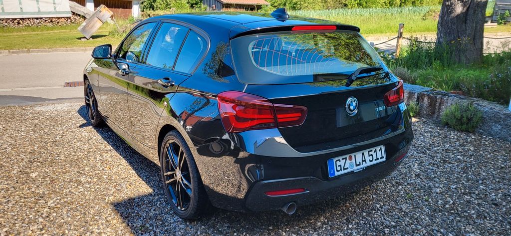 Image of BMW 118