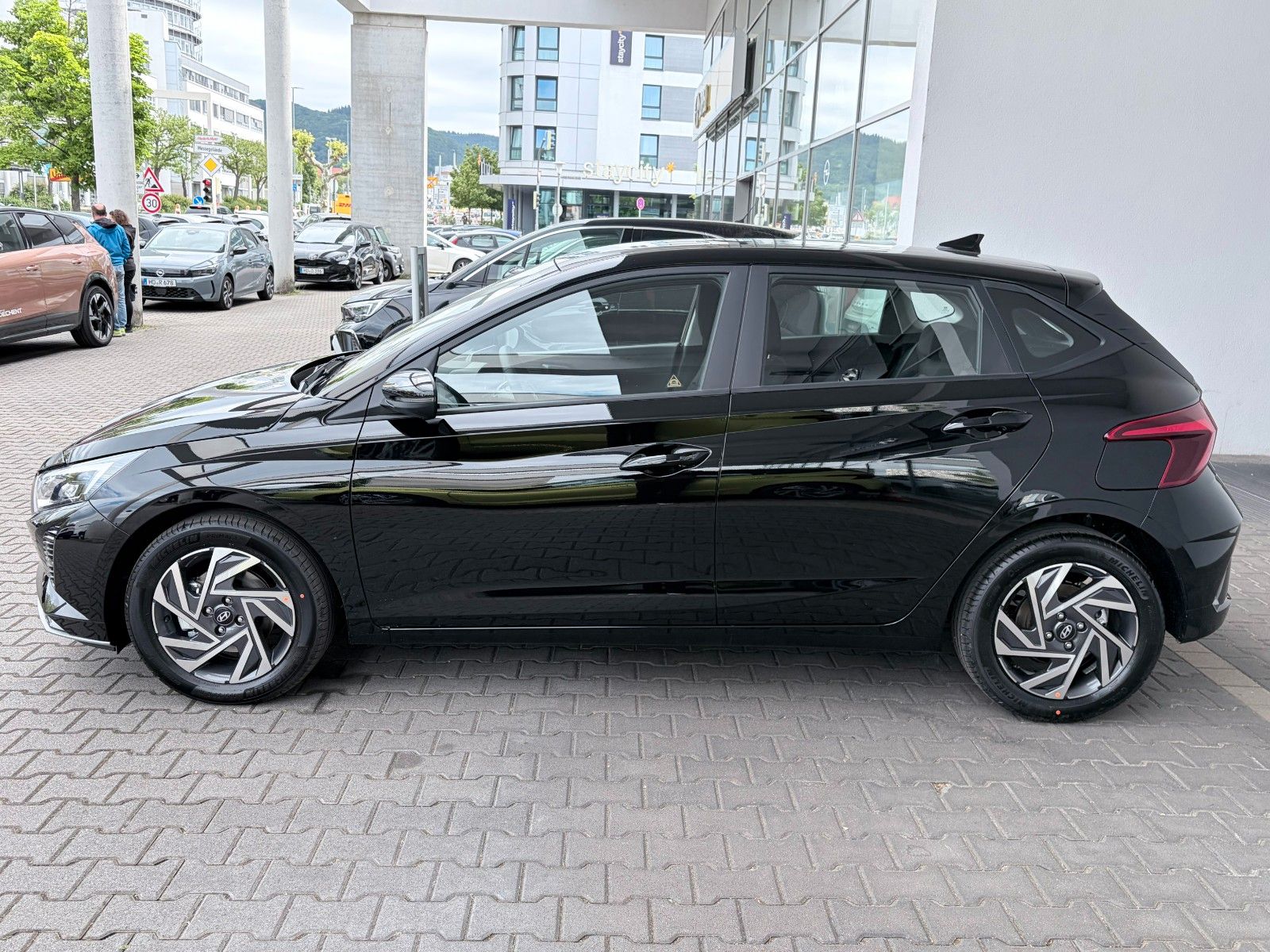 Fahrzeugabbildung Hyundai i20 Trend Automatik/Komfort-Paket!