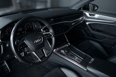 AUDI RS6 Avant 4.0 TFSI*Matrix*B&O*Dynamik*Keramik22"