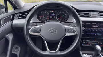 Volkswagen Passat - 7