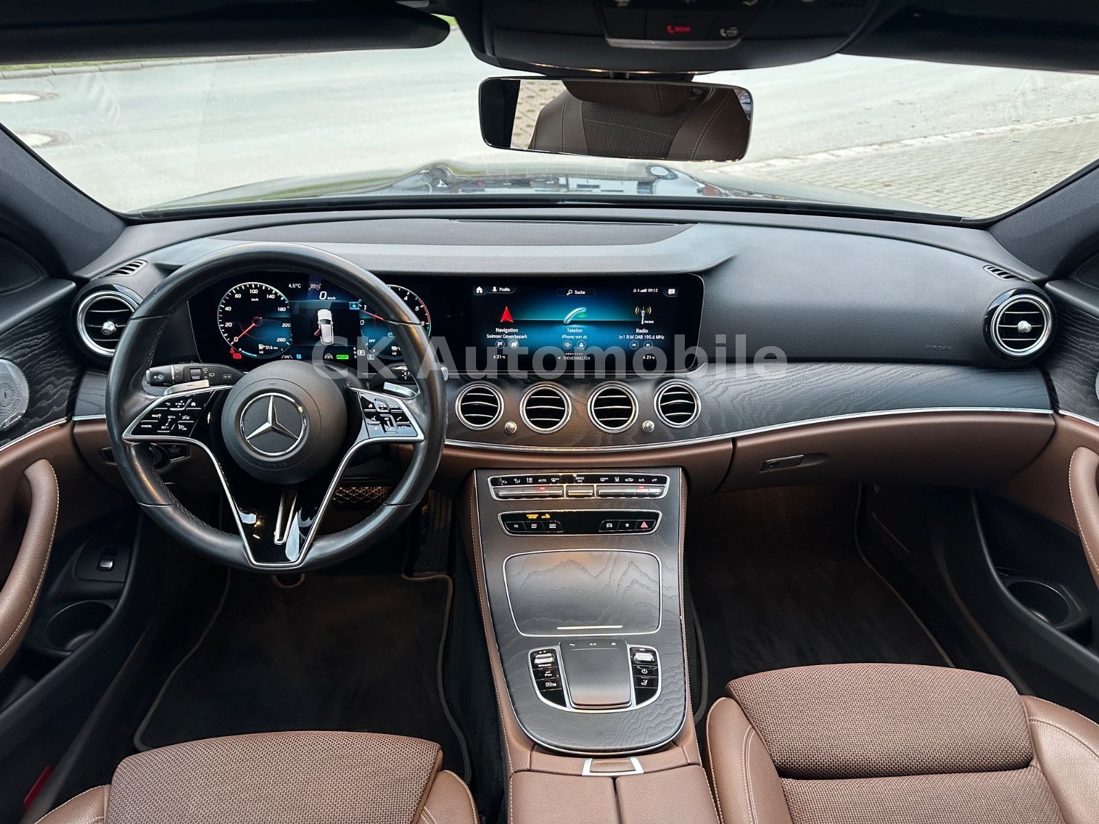 Fahrzeugabbildung Mercedes-Benz E 300de T 4Matic Avantgarde/Navi/360°Kam/LED/AHK