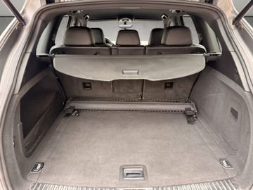 Porsche Cayenne - 12