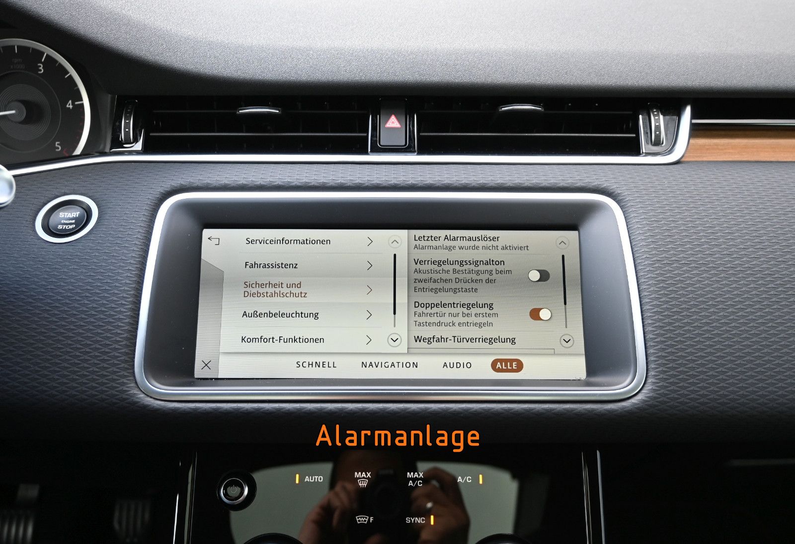 Fahrzeugabbildung Land Rover Range Rover Evoque D165 Nolita Edition °AHK°STHZ