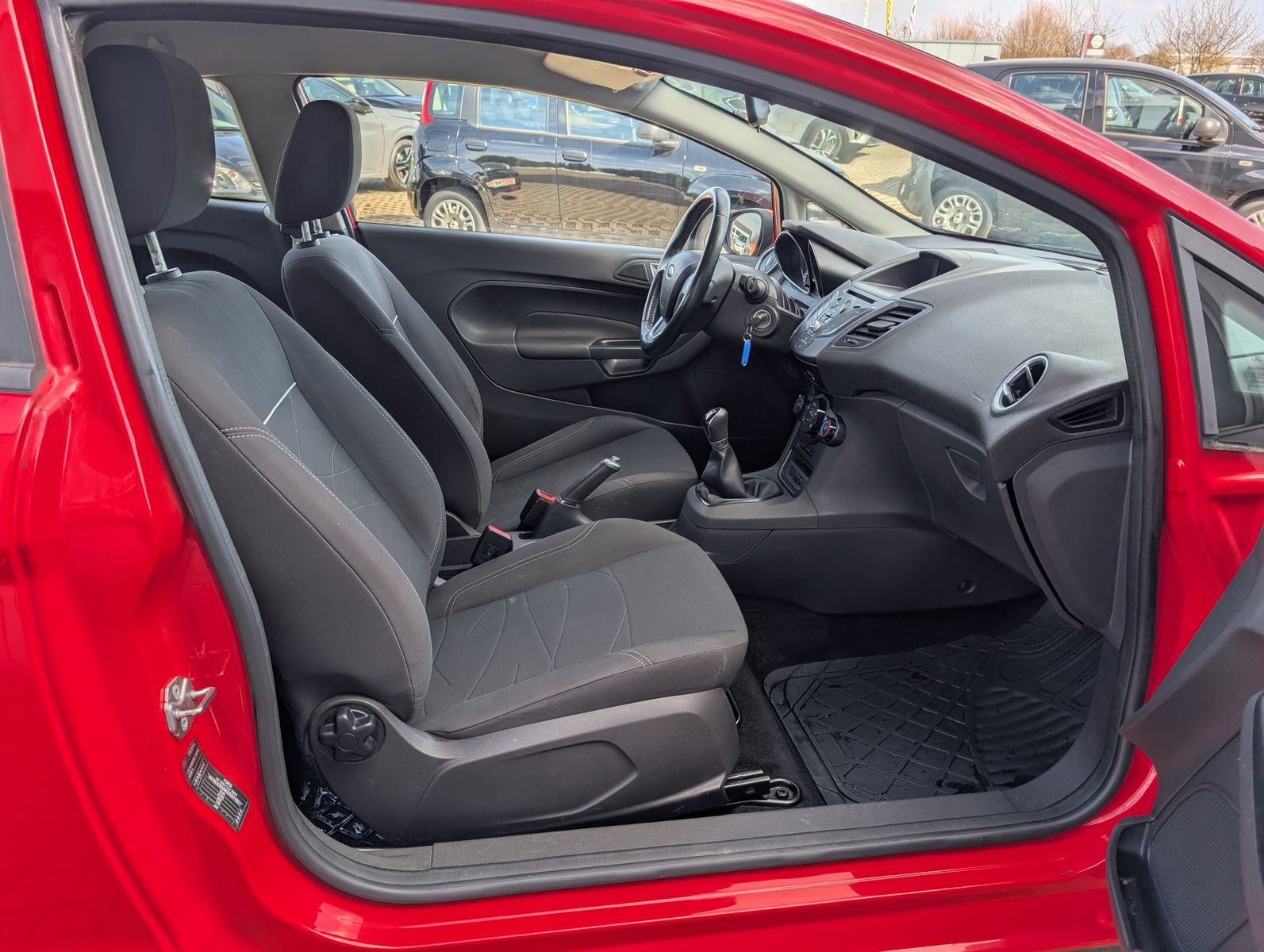 Fahrzeugabbildung Ford Fiesta Trend KLIMA SHZ FRONTHEIZUNG