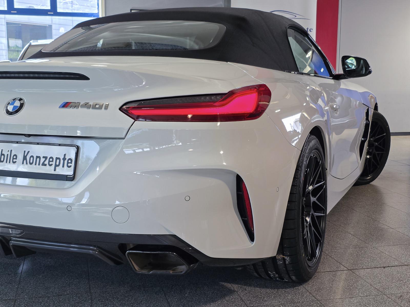 BMW Z4 M40i,ACC,Kessy,H&K,Hud,M-Sport,Live-Pro,19"