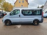 Nissan Primastar Kombi L1H1 Premium +9SITZE+AHK+ - Nissan: Silber