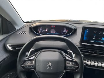Peugeot 5008 Allure Pack HDI 130 Navi+SHZ+360°+7Sitzer